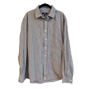 BASS & CO. MENS LONG SLEEVE BUTTON DOWN SHIRT. BLACK & WHITE CHECK. SIZE L